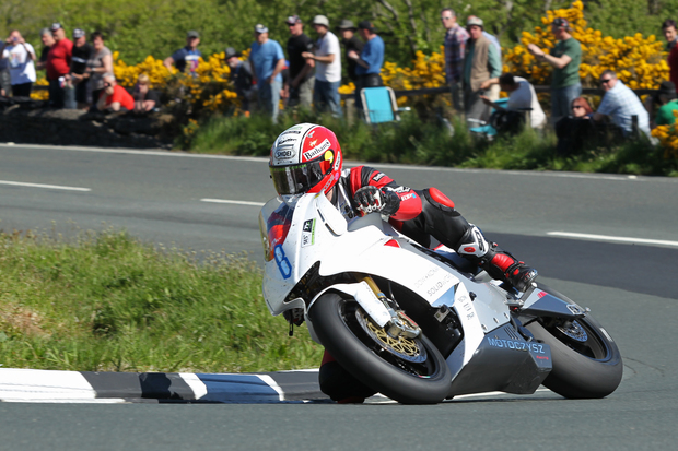 PACEMAKER, BELFAST, 5/6/2013: Michael Rutter (Team Segway Racing MotoCzysz) on his way to victory in the Isle of Man TT Zero Race today. PICTURE BY DAVE KNEEN